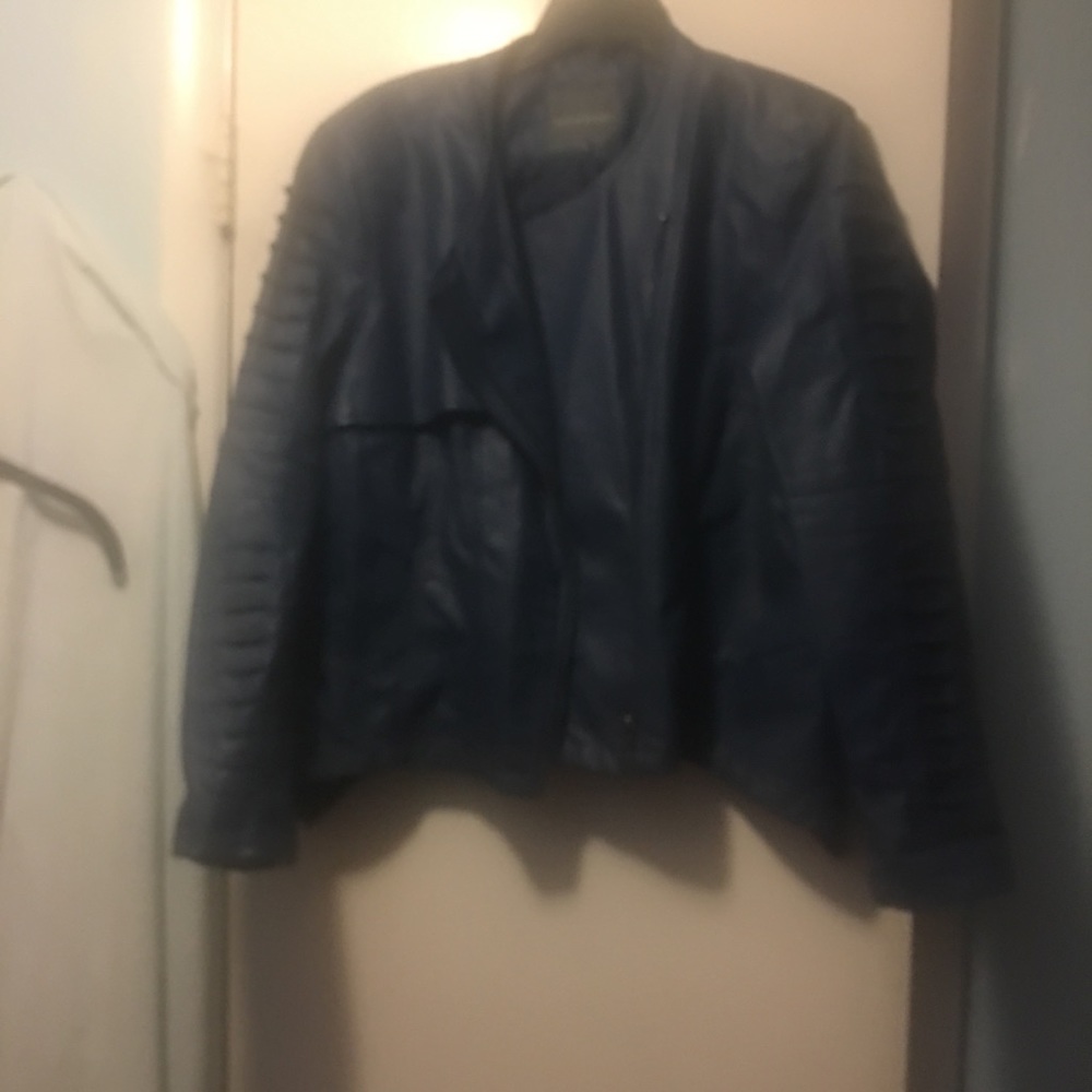 Motto jacket - Picture 2 of 2